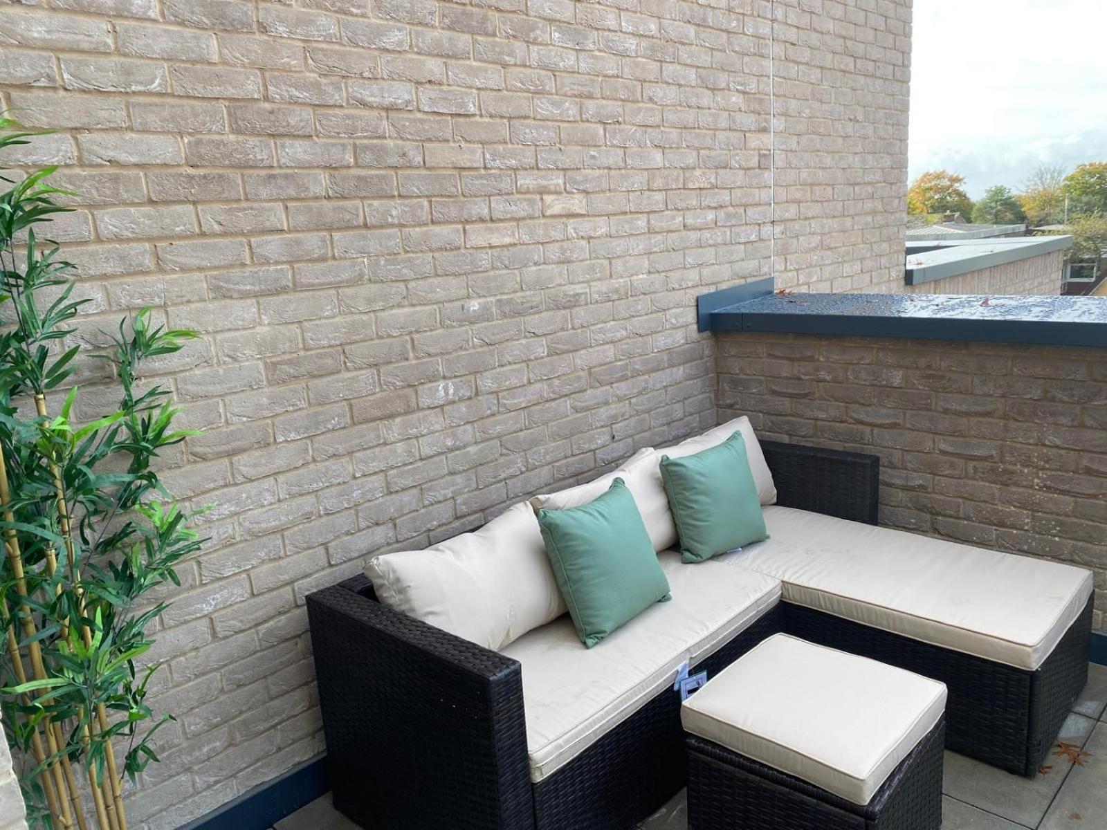 Comfortable Double Room & Single Room In Vibrant Hatfield Neighbourhood Extérieur photo