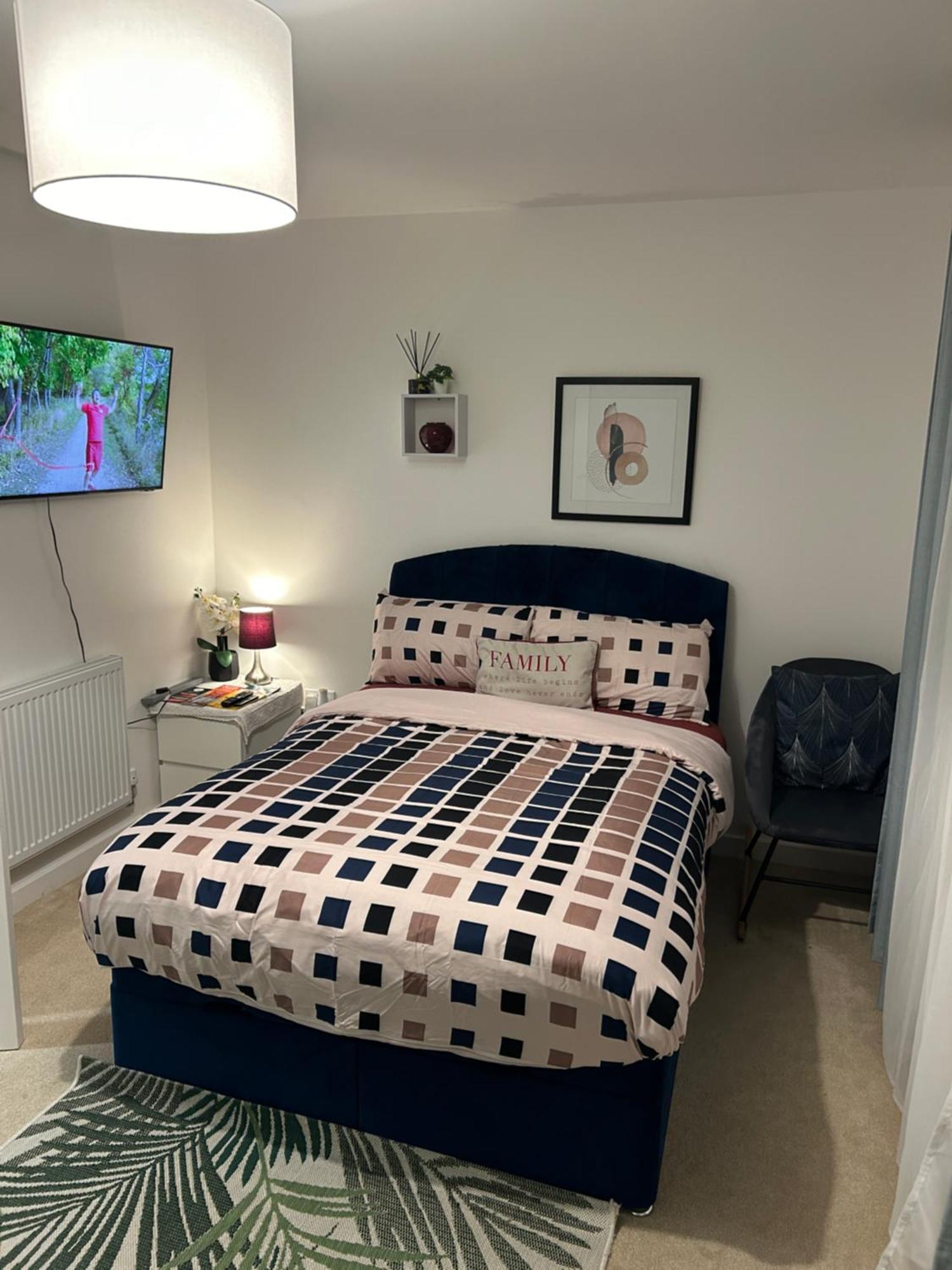 Comfortable Double Room & Single Room In Vibrant Hatfield Neighbourhood Extérieur photo