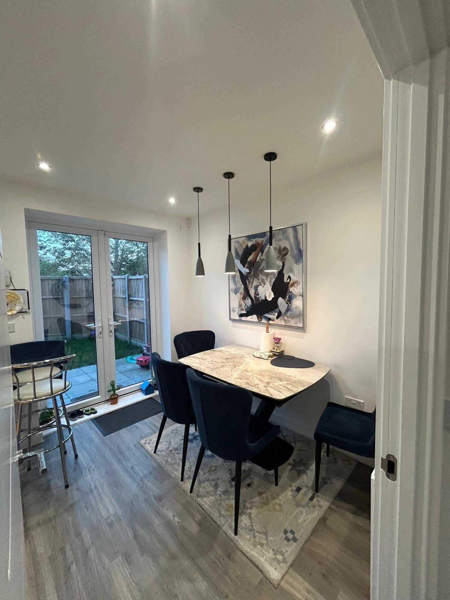 Comfortable Double Room & Single Room In Vibrant Hatfield Neighbourhood Extérieur photo